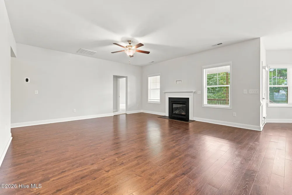 116 Hopeland Drive Lillington, NC 27546