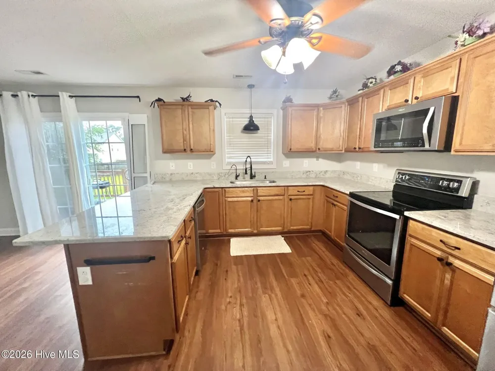 314 Springcreek Court Hubert, NC 28539