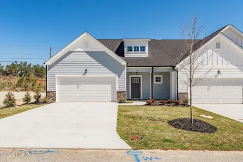 521 Oxbow Drive