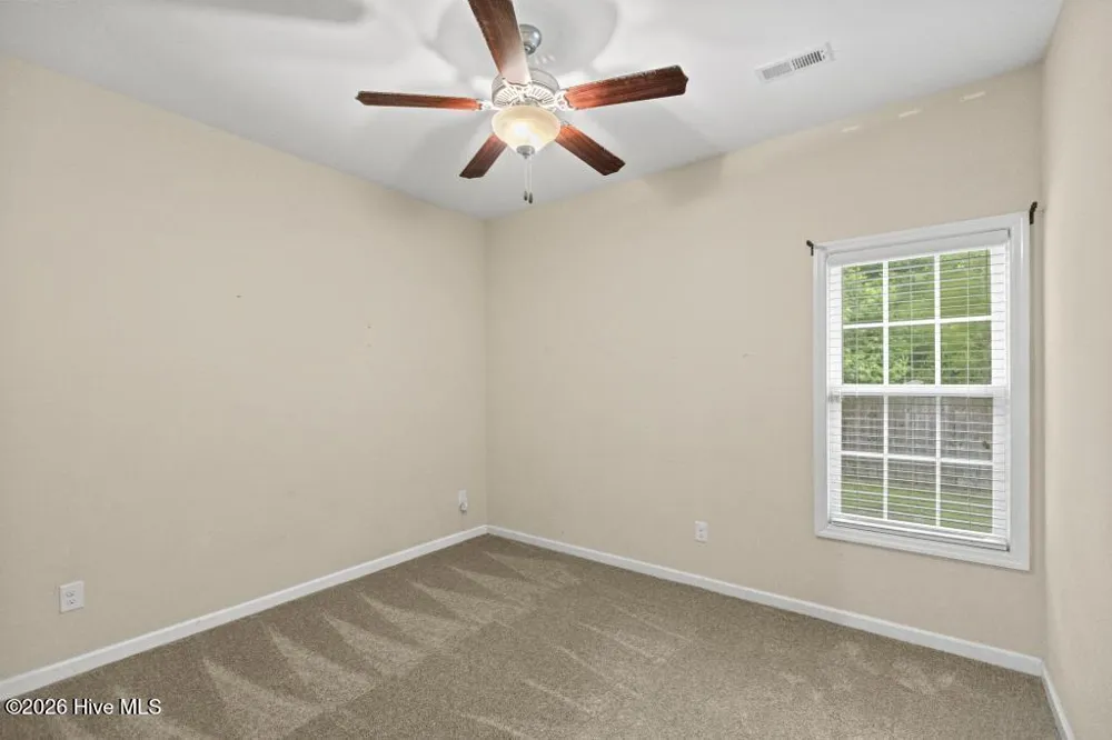 106 Lilac Lane Richlands, NC 28574