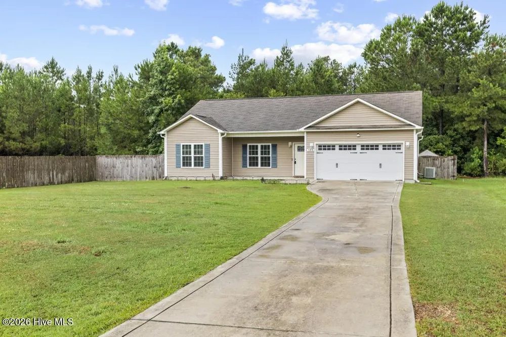 106 Lilac Lane Richlands, NC 28574