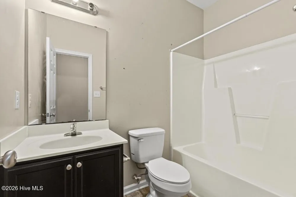 106 Lilac Lane Richlands, NC 28574