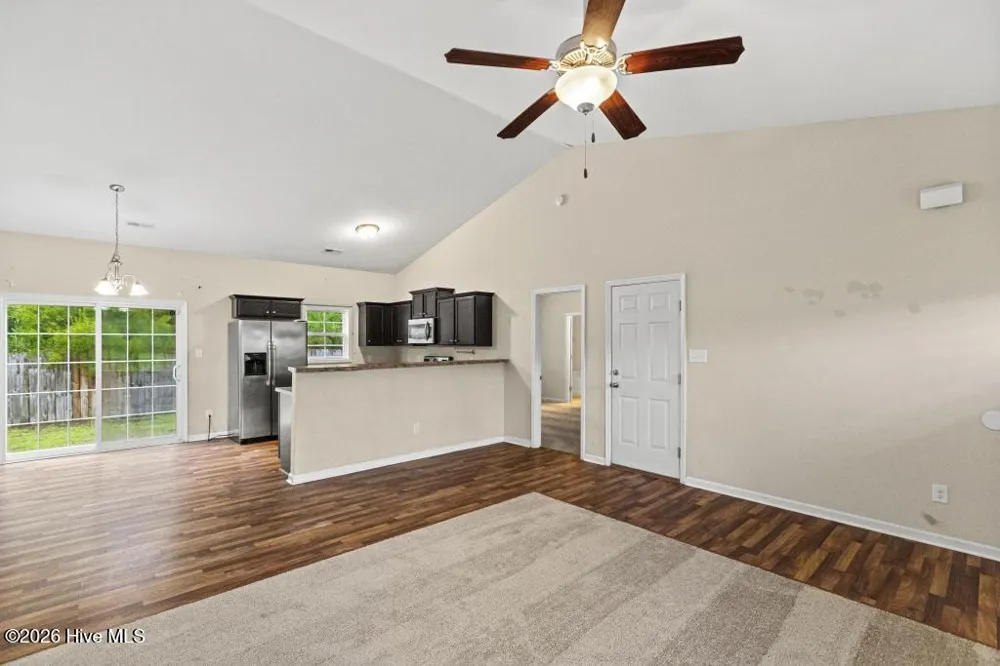 106 Lilac Lane Richlands, NC 28574