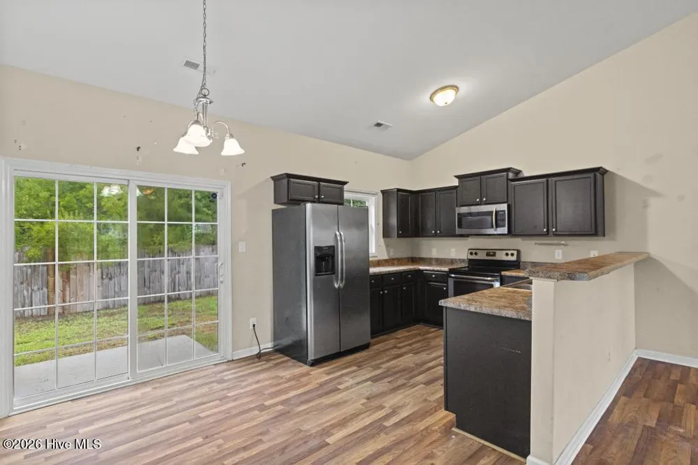 106 Lilac Lane Richlands, NC 28574
