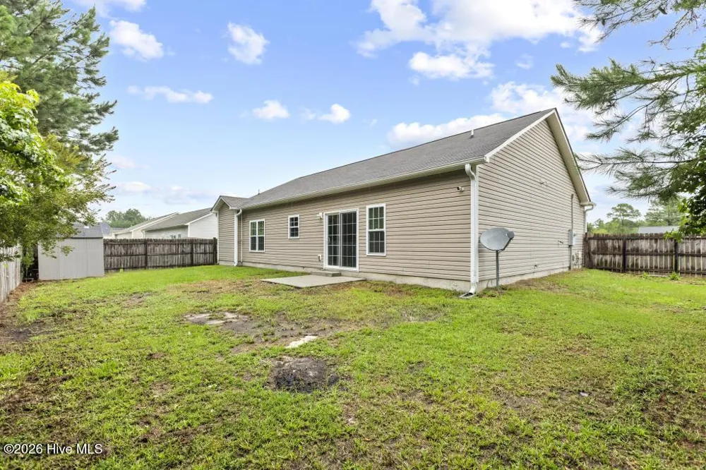 106 Lilac Lane Richlands, NC 28574