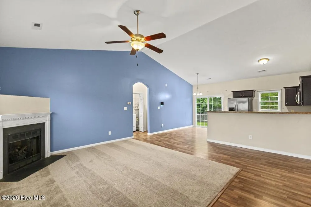 106 Lilac Lane Richlands, NC 28574