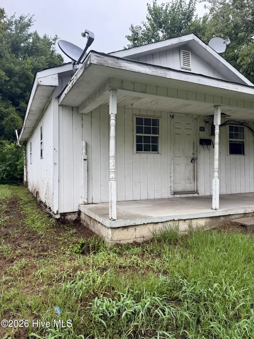 207 E Peterson Street Edenton, NC 27932