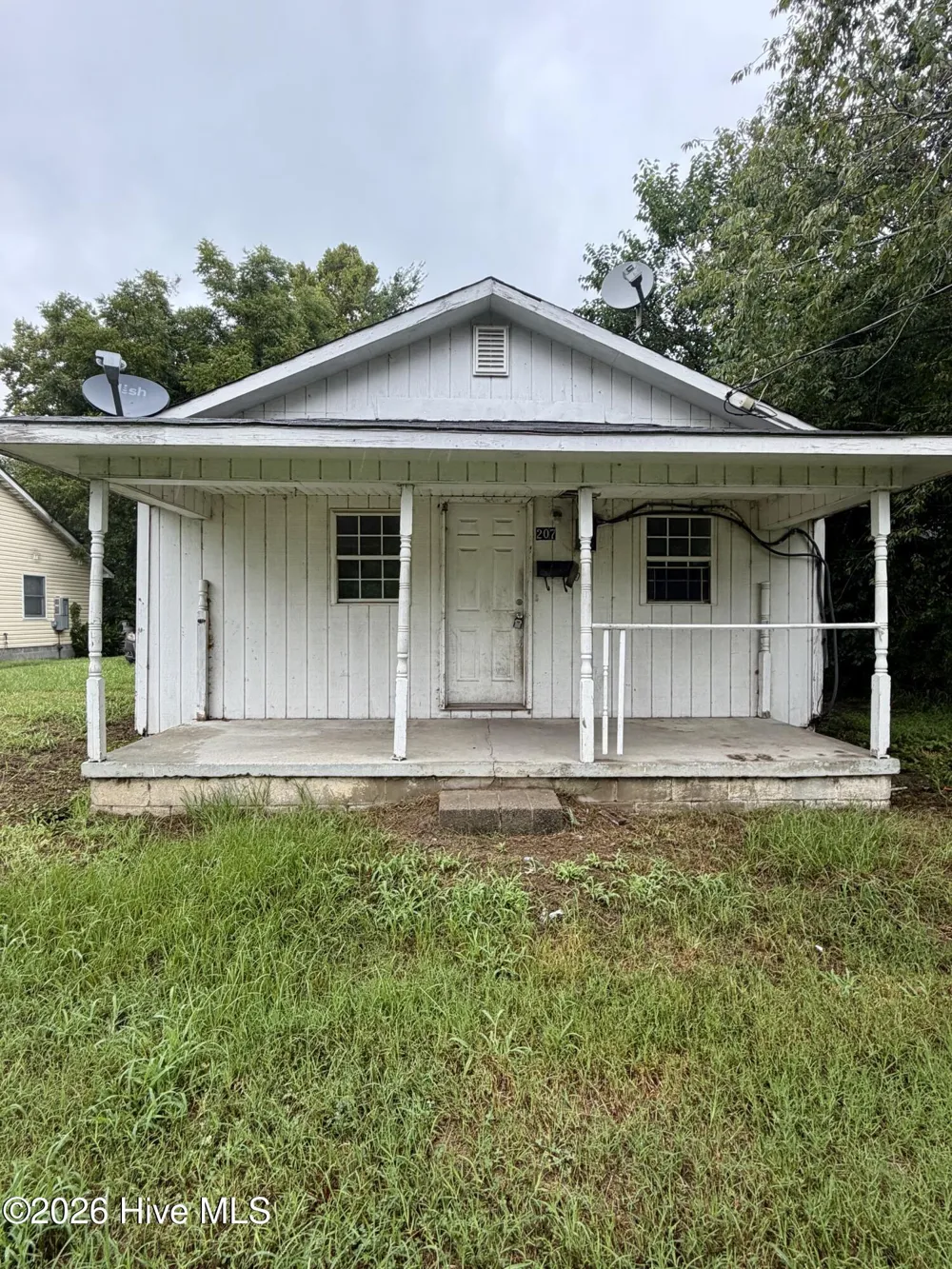 207 E Peterson Street Edenton, NC 27932