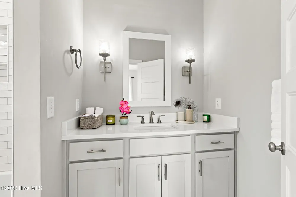 206 Back Street Newport, NC 28570