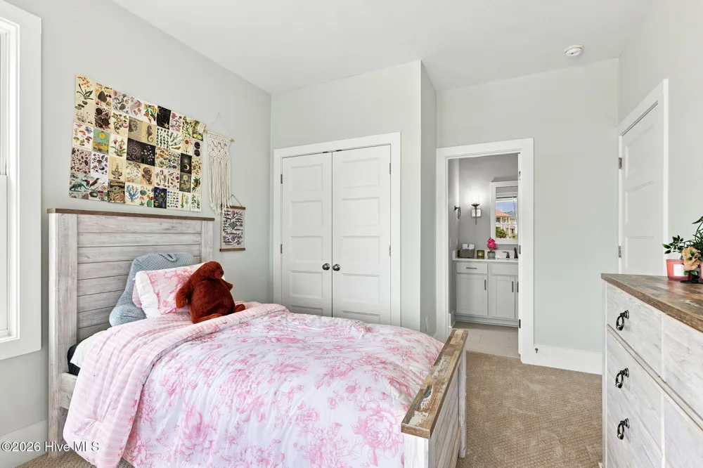 206 Back Street Newport, NC 28570
