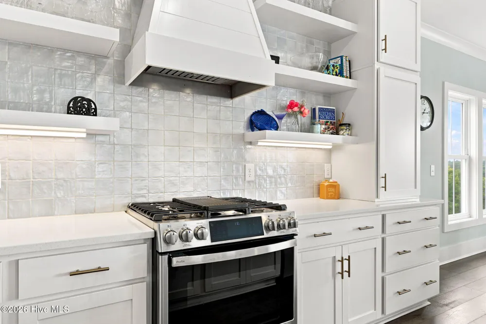 206 Back Street Newport, NC 28570
