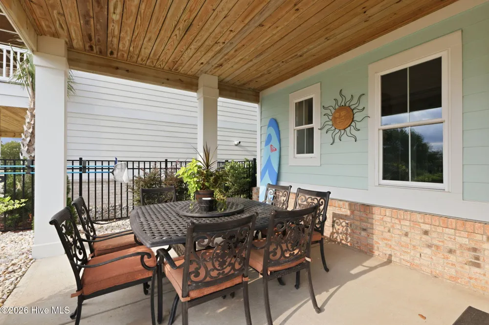 206 Back Street Newport, NC 28570