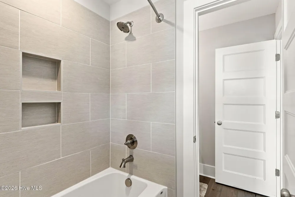 206 Back Street Newport, NC 28570
