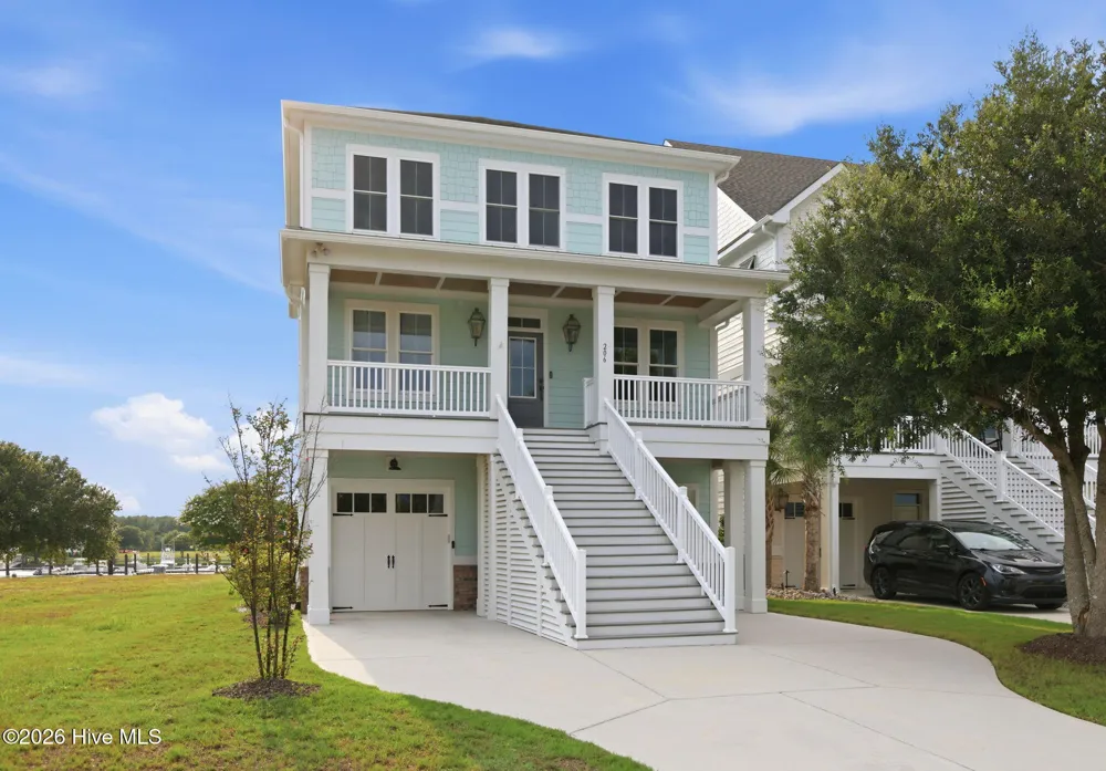 206 Back Street Newport, NC 28570