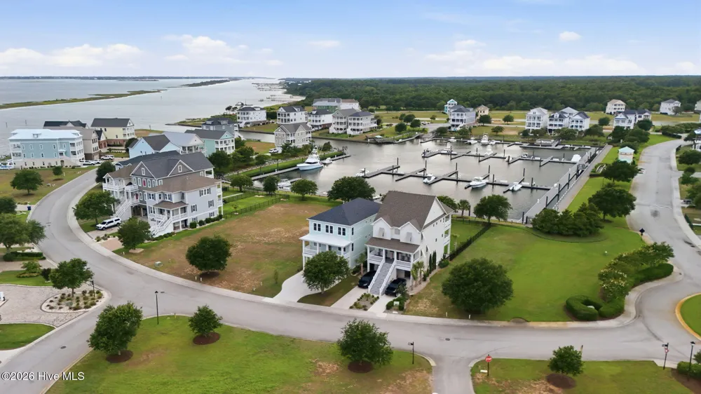 206 Back Street Newport, NC 28570