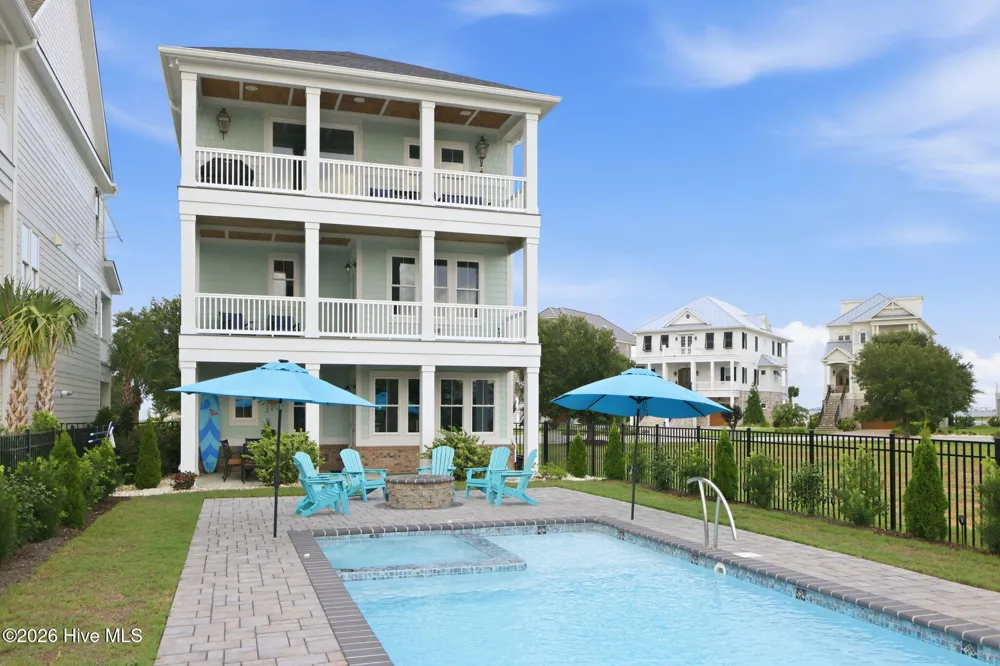 206 Back Street Newport, NC 28570