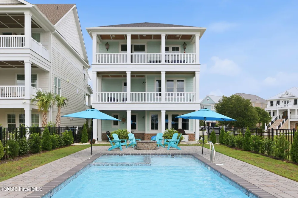 206 Back Street Newport, NC 28570