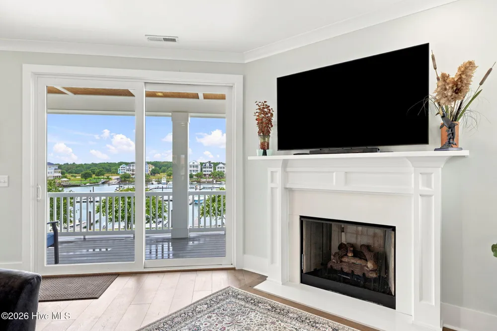 206 Back Street Newport, NC 28570