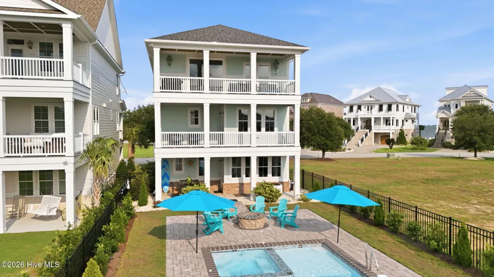 206 Back Street Newport, NC 28570