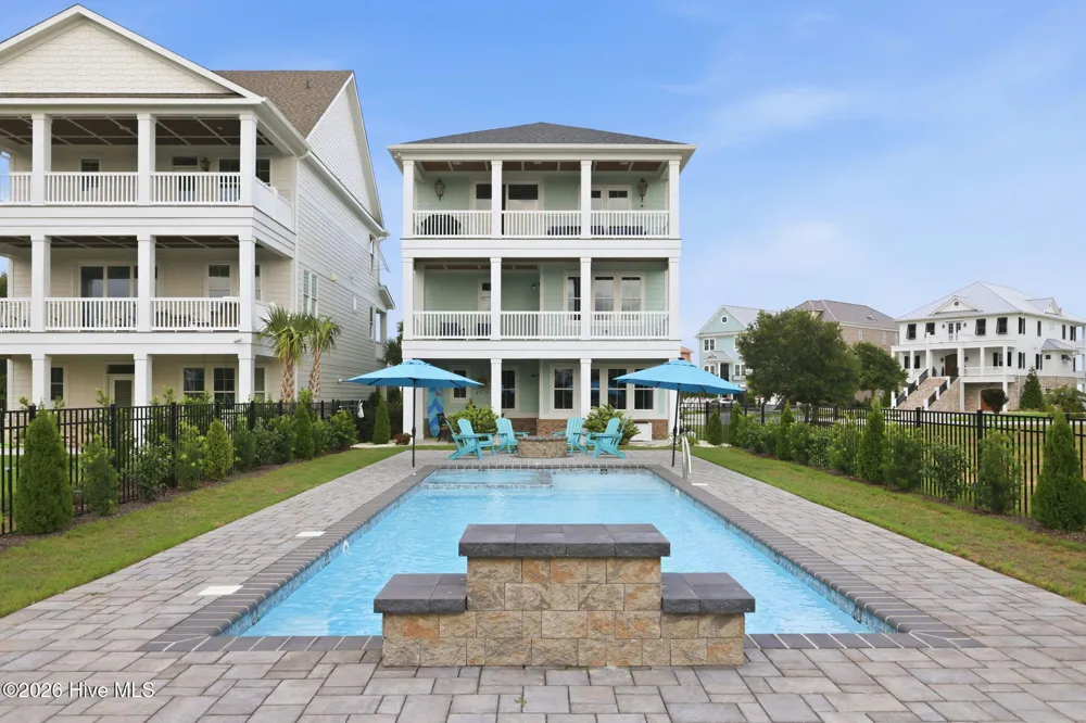 206 Back Street Newport, NC 28570