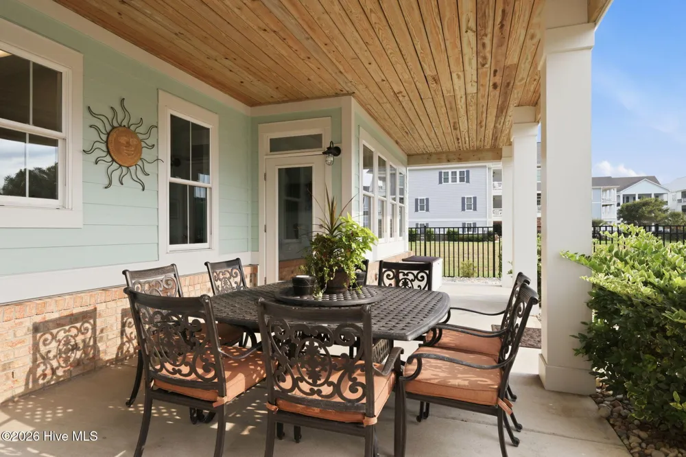 206 Back Street Newport, NC 28570