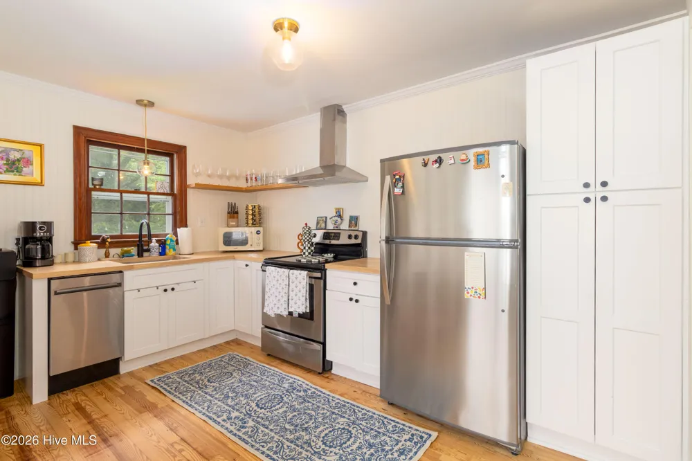 213 W Church Street Edenton, NC 27932