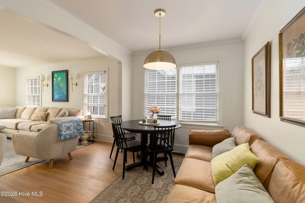 213 W Church Street Edenton, NC 27932