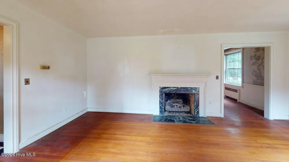 808 W South Street W Ahoskie, NC 27910