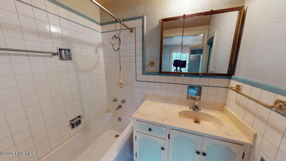 808 W South Street W Ahoskie, NC 27910