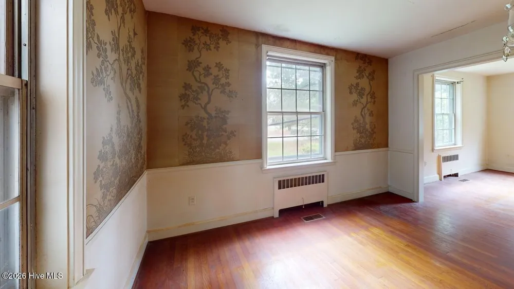 808 W South Street W Ahoskie, NC 27910