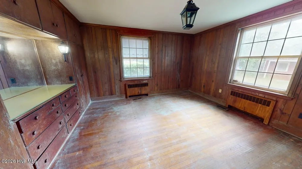 808 W South Street W Ahoskie, NC 27910