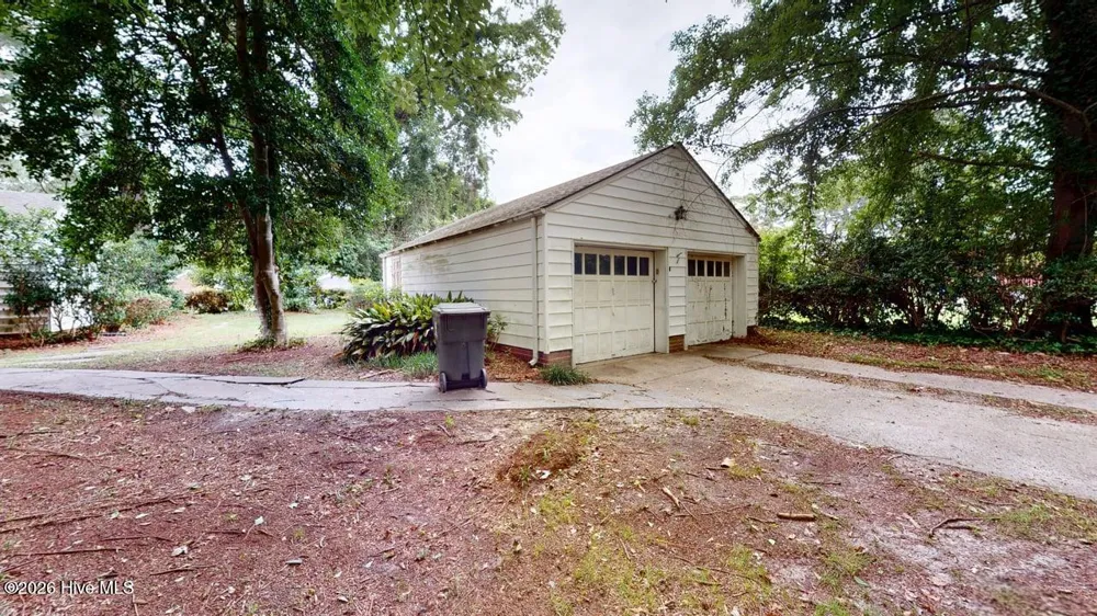 808 W South Street W Ahoskie, NC 27910