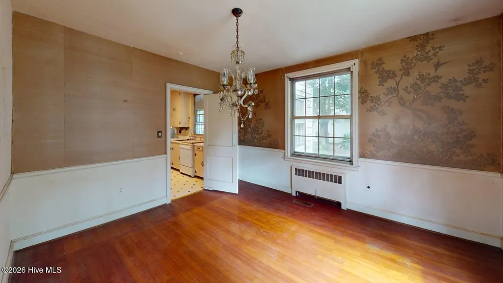 808 W South Street W Ahoskie, NC 27910