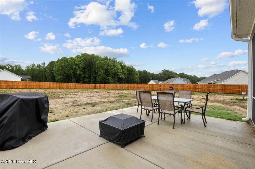 21 Oakbridge Way Pikeville, NC 27863