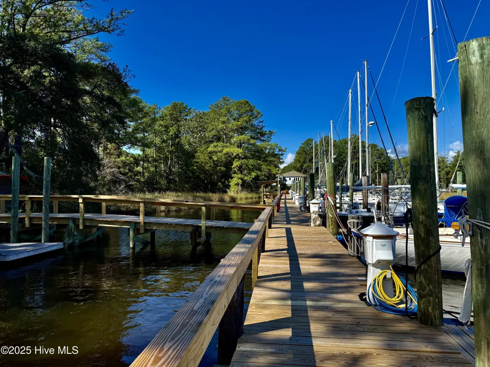 0 Harbour Way Oriental, NC 28571