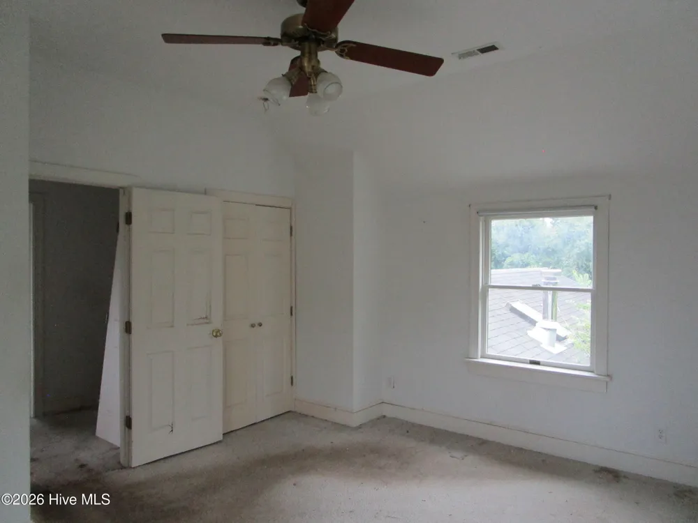 330 Narrow Shore Road Aydlett, NC 27916
