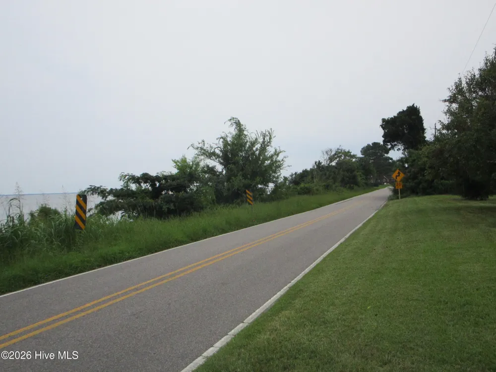 330 Narrow Shore Road Aydlett, NC 27916