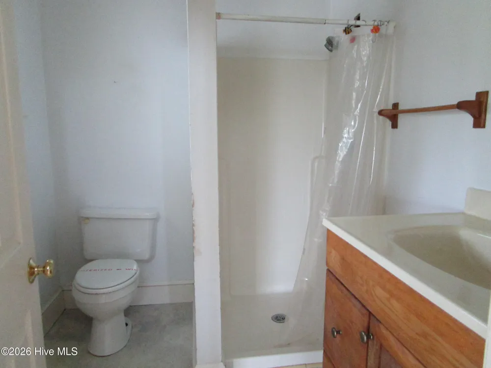 330 Narrow Shore Road Aydlett, NC 27916