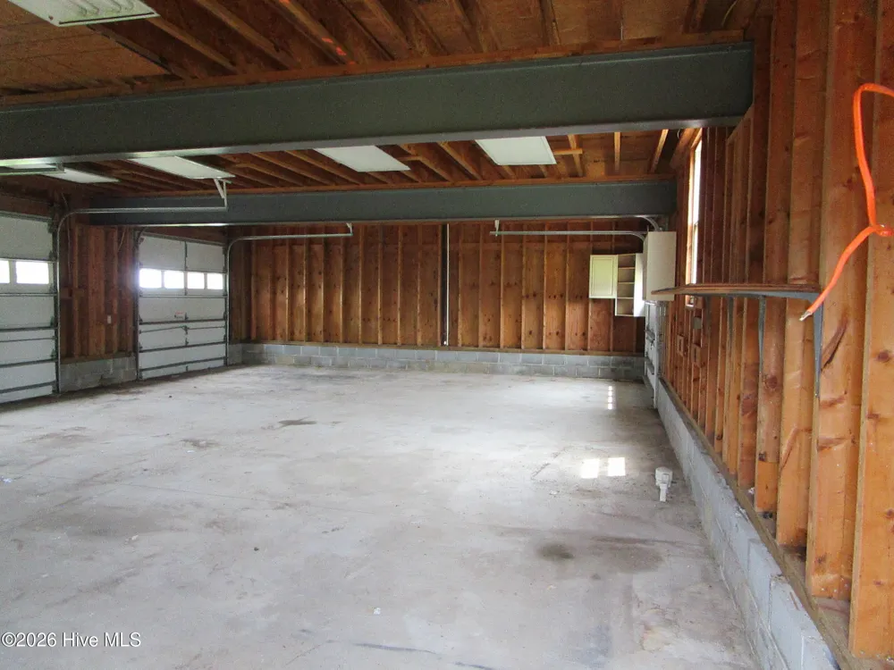 330 Narrow Shore Road Aydlett, NC 27916