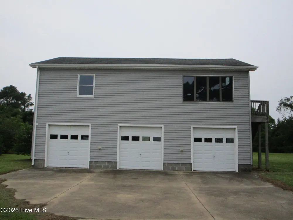 330 Narrow Shore Road Aydlett, NC 27916