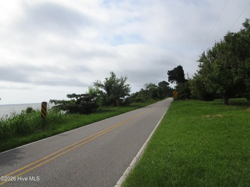 330 Narrow Shore Road Aydlett, NC 27916