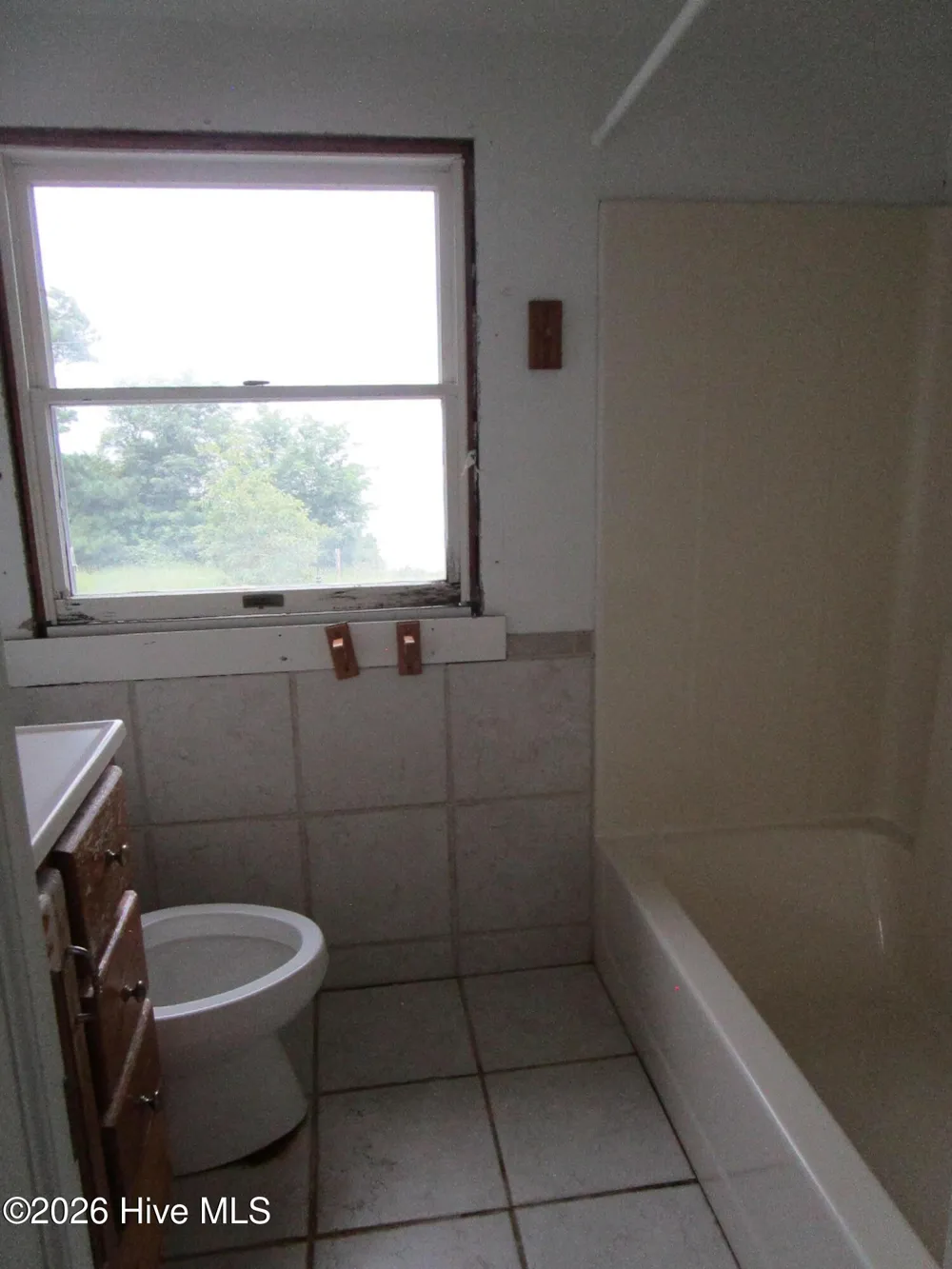 330 Narrow Shore Road Aydlett, NC 27916