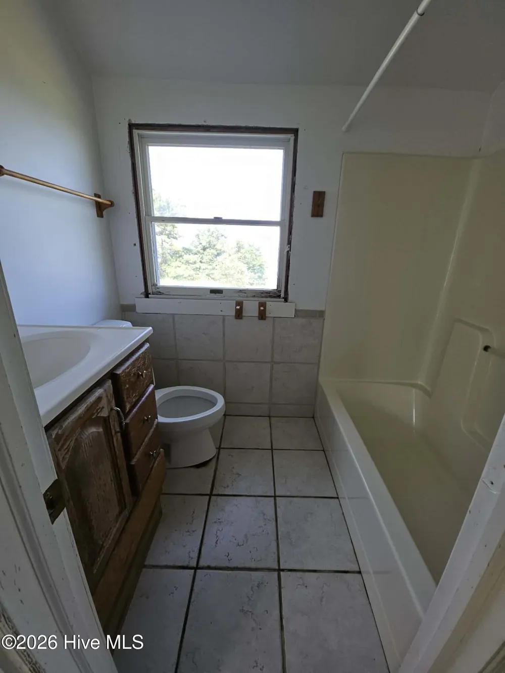 330 Narrow Shore Road Aydlett, NC 27916