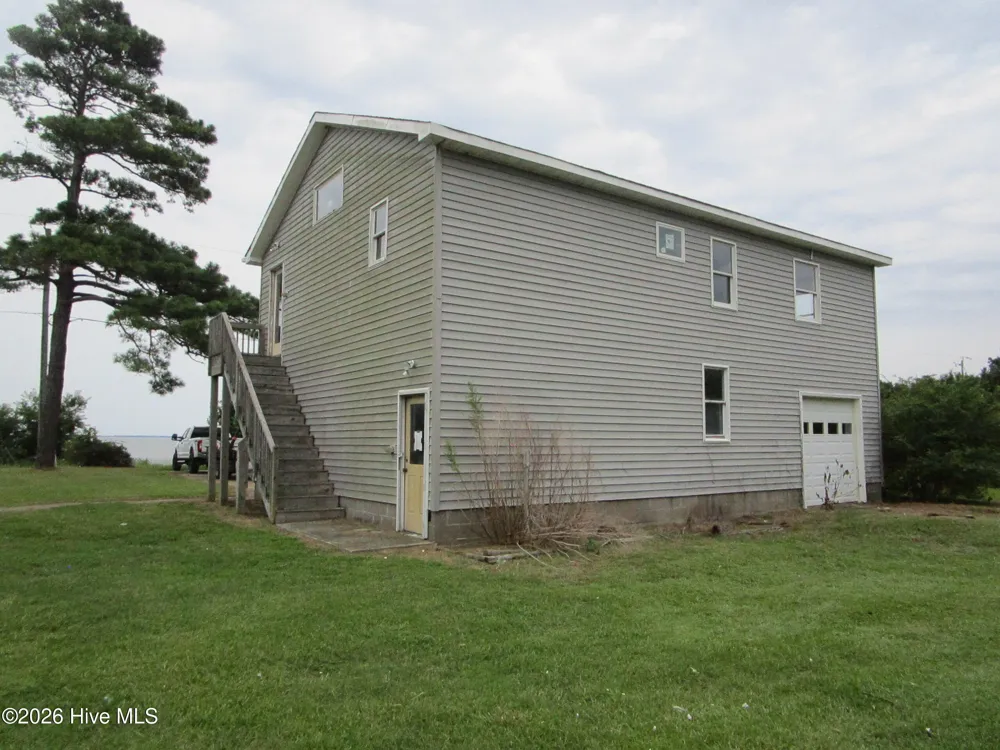330 Narrow Shore Road Aydlett, NC 27916