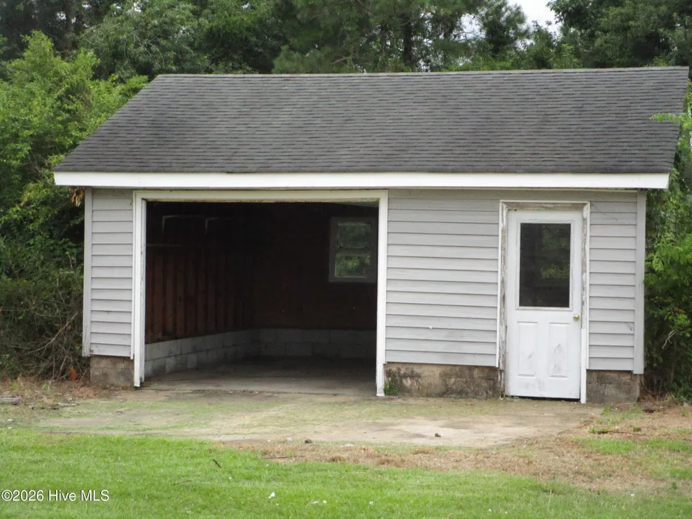 330 Narrow Shore Road Aydlett, NC 27916