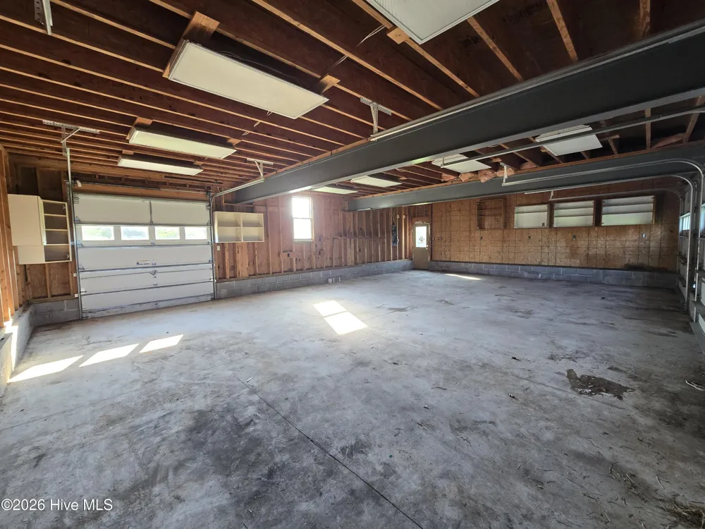330 Narrow Shore Road Aydlett, NC 27916
