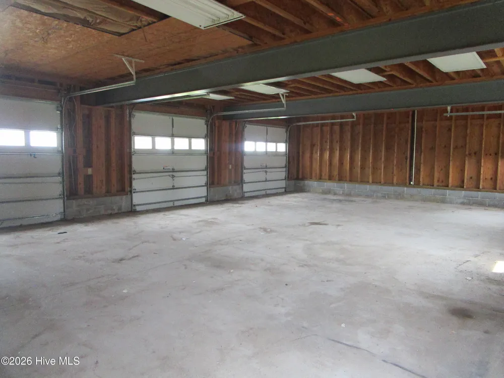 330 Narrow Shore Road Aydlett, NC 27916