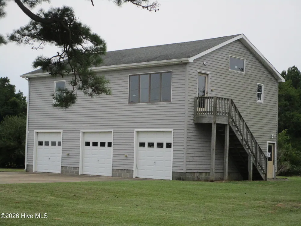 330 Narrow Shore Road Aydlett, NC 27916