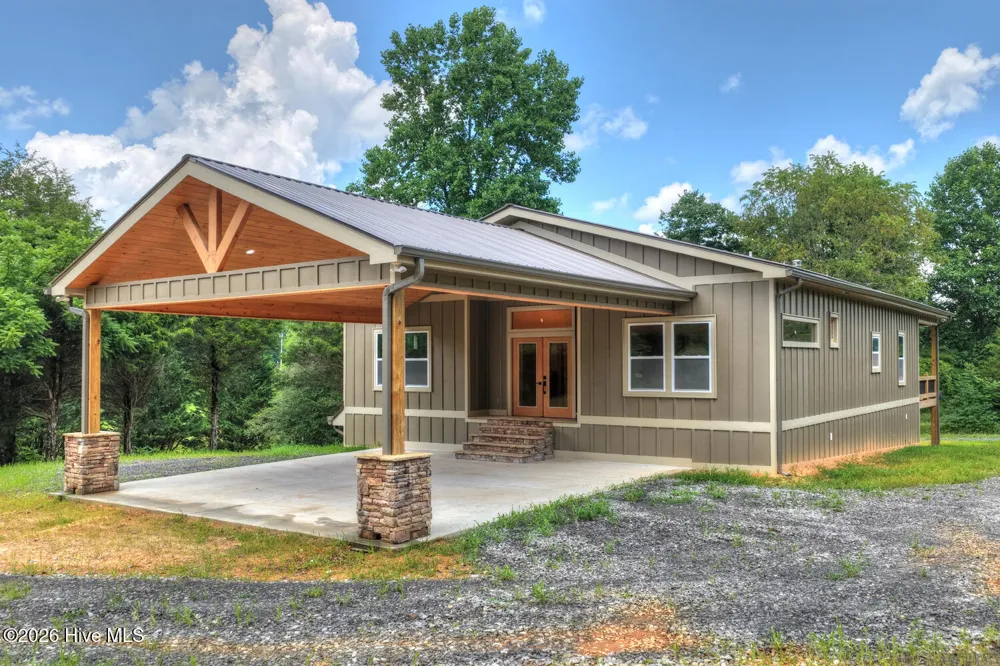 2125 Shady Grove Road Murphy, NC 28906