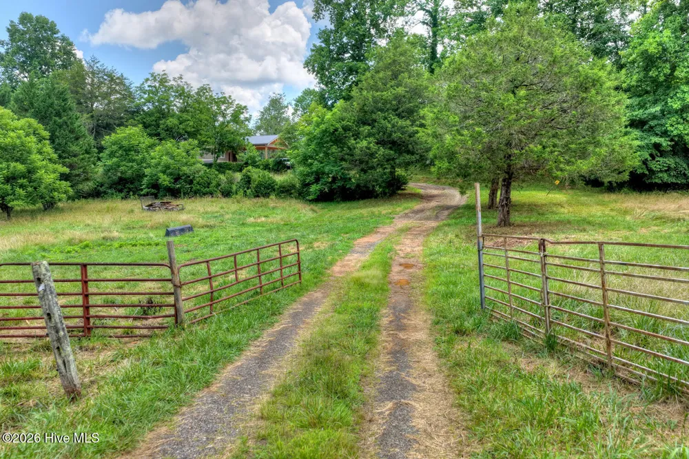 2125 Shady Grove Road Murphy, NC 28906